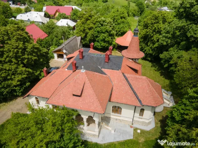 Oportunitate rară la Văratec, Neamț – ansamblu privat c