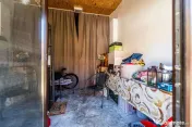 Apartament în centru cu acces auto și garaj propriu 