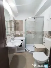 Apartament cu 2 camere, modern, AC, balcon, zona centrala 