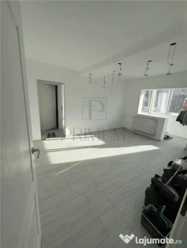 GIROCULUI - 2 CAM - ETAJUL 2 - BLOC IZOLAT - RENOVAT