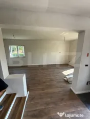 Casa cu etaj, 120 mp utili, 400 mp teren, Moara - Suceava 