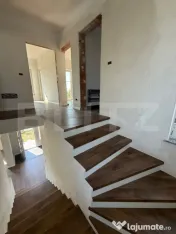 Casa cu etaj, 120 mp utili, 400 mp teren, Moara - Suceava 