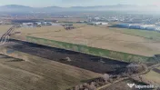 Teren extravilan cu potențial ridicat | Rezidential/Indu... 