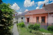 Apartament cu 3 camere de vânzare în zona Ultracentral 