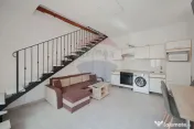 Apartament cu 3 camere de vânzare în zona Ultracentral 