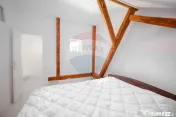 Apartament cu 3 camere de vânzare în zona Ultracentral
