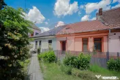 Apartament cu 3 camere de vânzare în zona Ultracentral