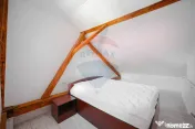 Apartament cu 3 camere de vânzare în zona Ultracentral 