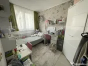 Apartament 3 camere, 50 mp + boxă 8 mp | Zonă centrală, l