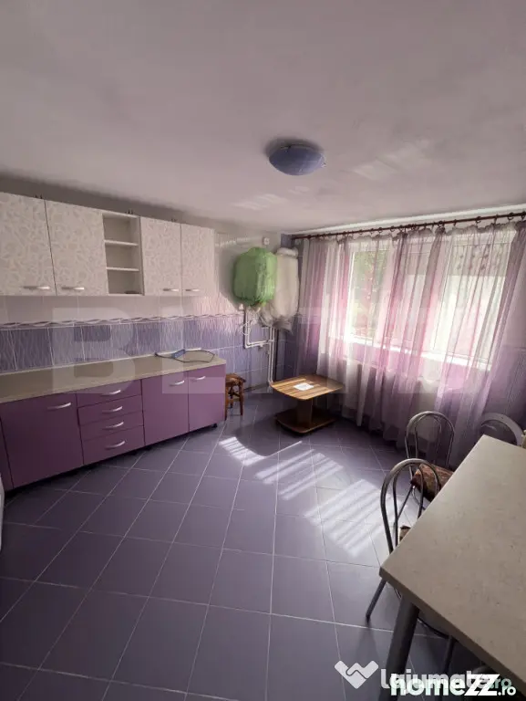 Casa pe 3 nivele si 13 arii teren - Bistrita (Bistrita-Nasaud)
