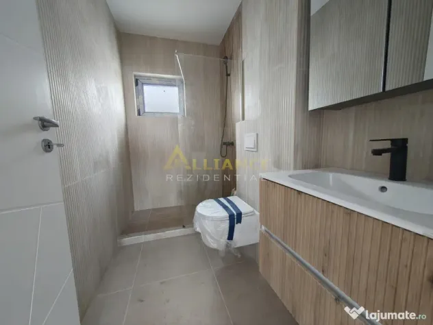CASA PARTER -3 camere-2 BAI-TEREN 320 MP