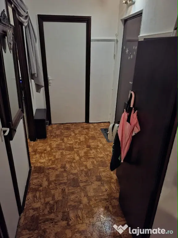 Apartament de 3 camere zona ASTRA