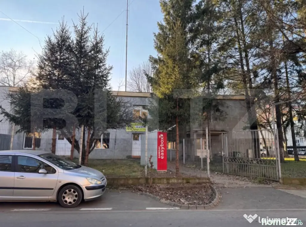 Clădire pentru birouri și servicii, 584 mp, zona Mureșeni