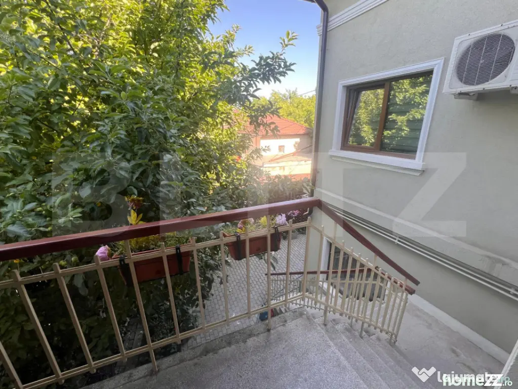 Birou de închiriat, 99 mp, zonă centrală