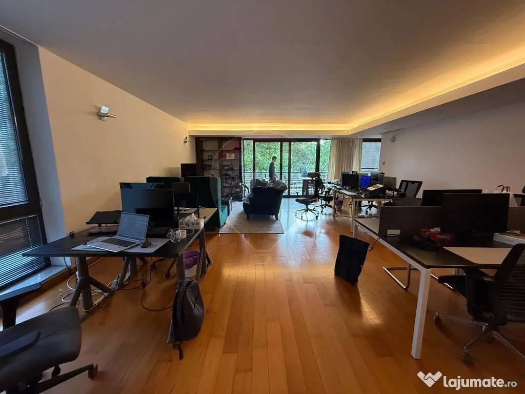 INCHIRIERE Apartament cu 3 camere in zona Primaverii