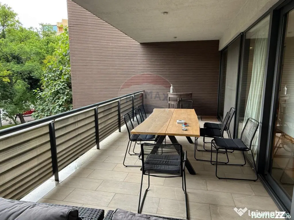 INCHIRIERE Apartament cu 3 camere in zona Primaverii