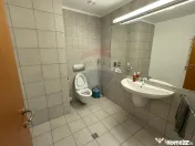 INCHIRIERE Apartament cu 3 camere in zona Primaverii 