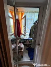 Apartament de vanzare 3 camere - zona Decebal