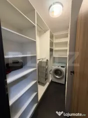 Apartament 3 camere, modern, parcare, zona Cetatii 
