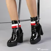 Botine scurte cu toc 