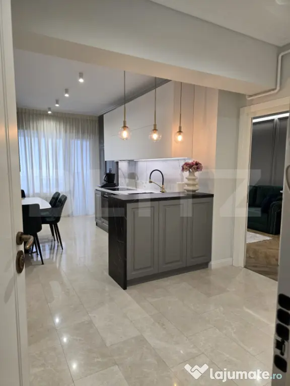 Apartament superb 3 camere decomandat in zona Copou, mobilat