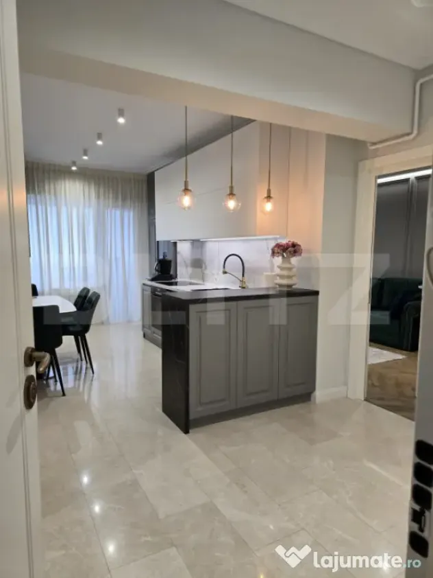Apartament superb 3 camere decomandat in zona Copou, mobilat