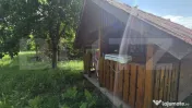 Cabană de poveste pe malul râului | Refugiu în natură, t 