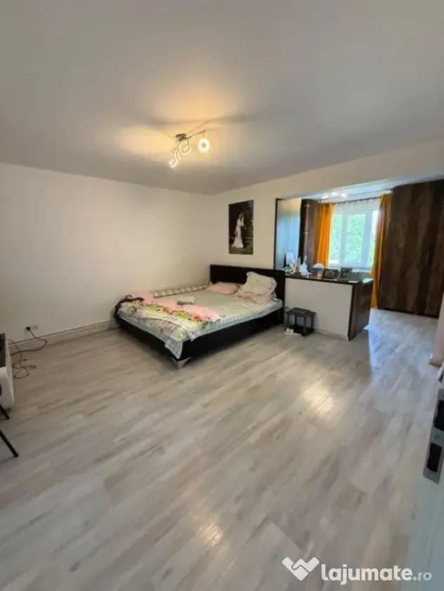 Casa 150 mp utili, 2000 mp teren, Cosoveni