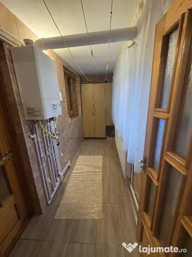 Vand apartament 2 camere Micro 20