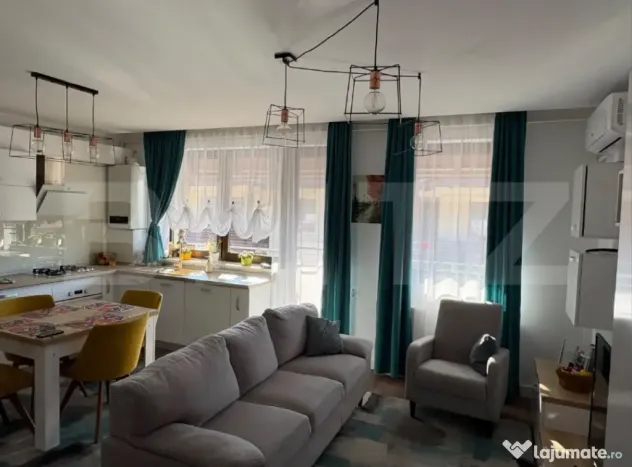 Apartament 3 camere, 75mp, balcon, parcare, zona Parc Poligo