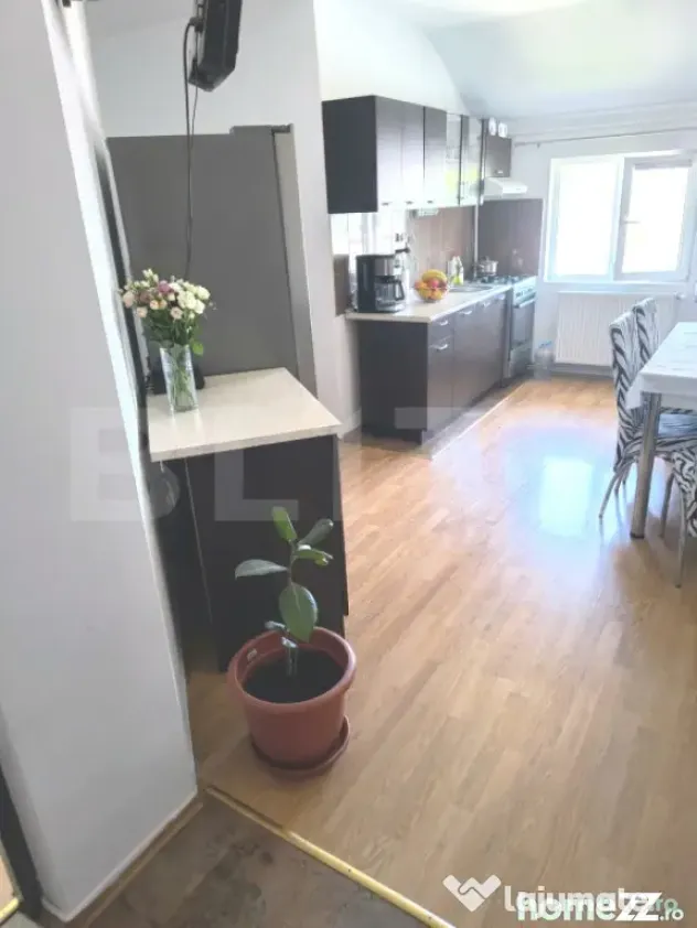 Apartament la mansarda, de vanzare, 3 camere, 75.49 mp - Dej