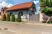 Casa 4 camere - langa str. Petru Rares, Gradiste - COMISI... 