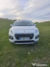 Peugeot 3008 HYbrid 