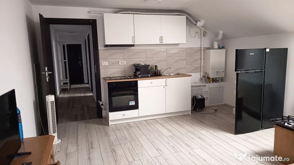 Apartament 2 camere de închiriat