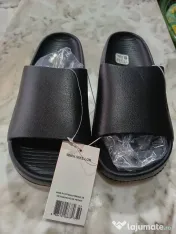 Papuci Nike Calm