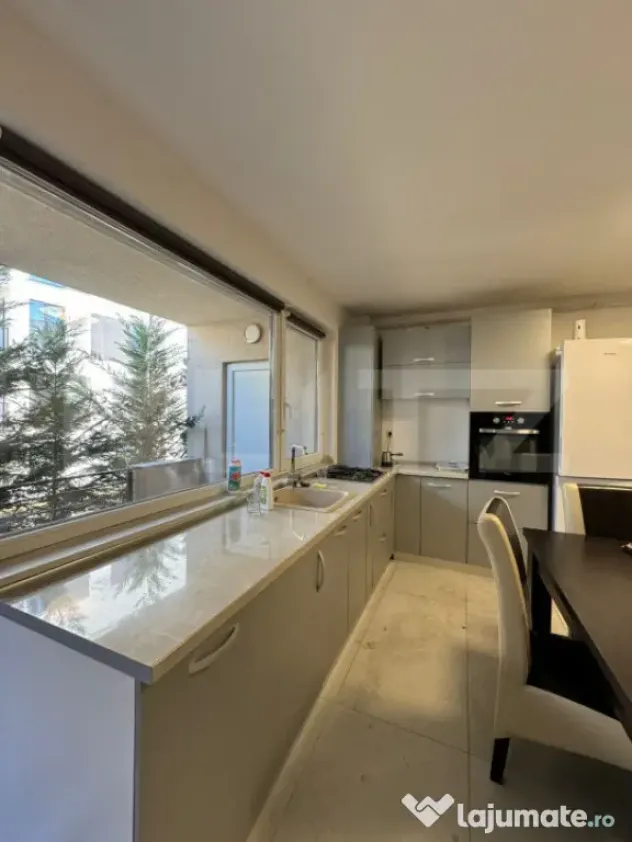 Apartament 2 camere, modern, 60 mp, parcare, zona Eroilor