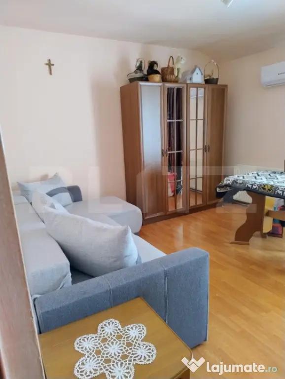 Apartament decomandat in zona Florilor, parcare inclusa