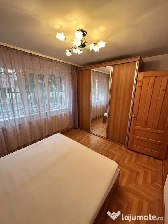 Apartament 3 camere | Zona Orizont / Piața Big | pret negociabil