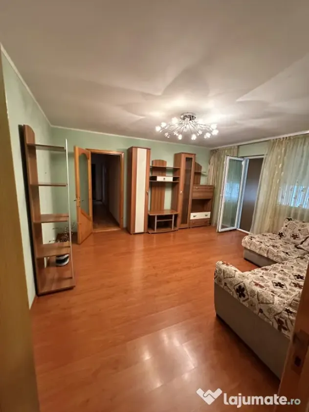 Apartament 3 camere | Zona Orizont / Piața Big | pret negociabil