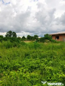 Teren intravilan 1000 mp, plan, construibil – Săcălășe