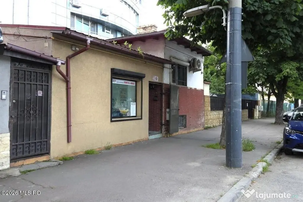 Icil - Policlinica CFR, casa D+P+1E si Spatiu Comercial s...