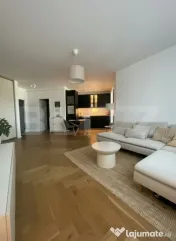 Apartament modern cu vedere panoramică superbă 