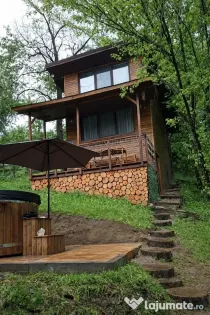 cabana de închiriat cu ciubar jacuzzi