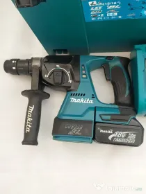 Ciocan rotopercutor makita cu acumulator de 18 v