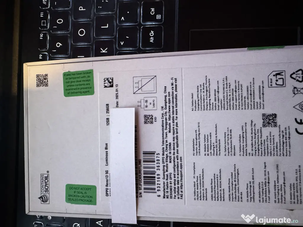 OPPO RENO 13 5G liber de retea