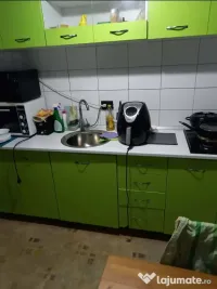 Vanzare apartament 3 camere Berceni 