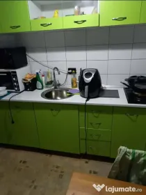 Vanzare apartament 3 camere Berceni