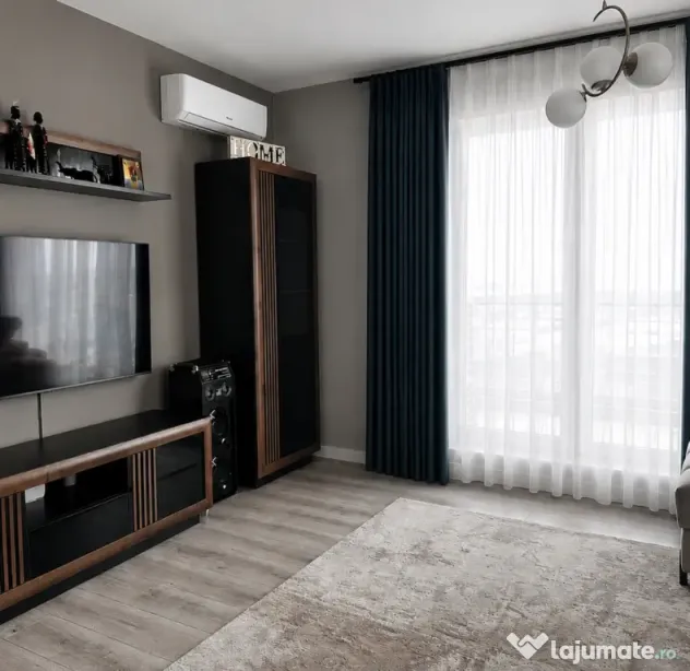 Apartament cu loc de parcare inclus mobilat premium