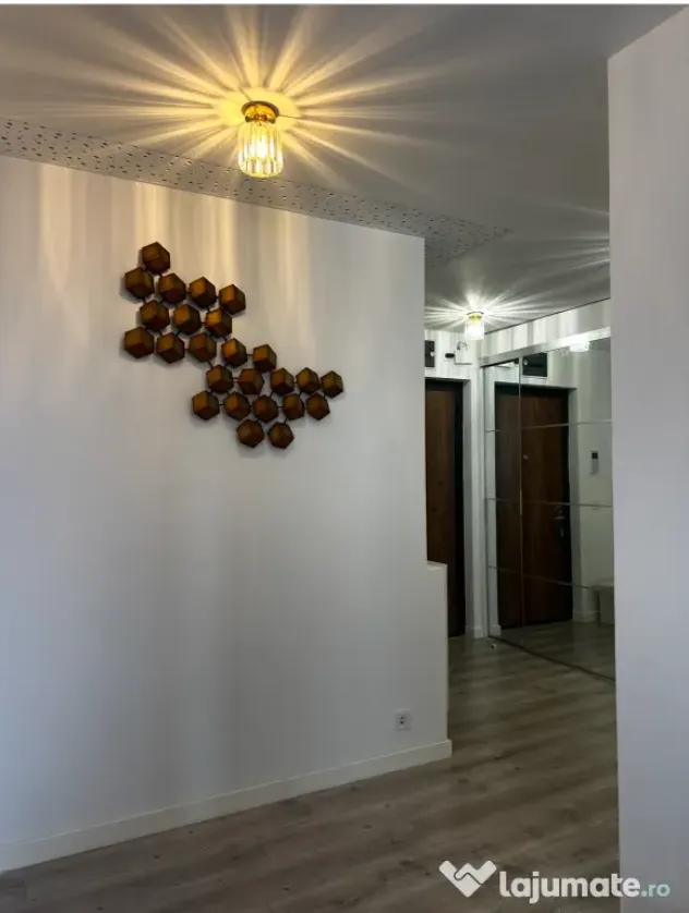 Apartament cu loc de parcare inclus mobilat premium