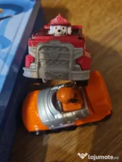 Domino, masini din metal cu Paw Patrula Catelusilor si figurina 